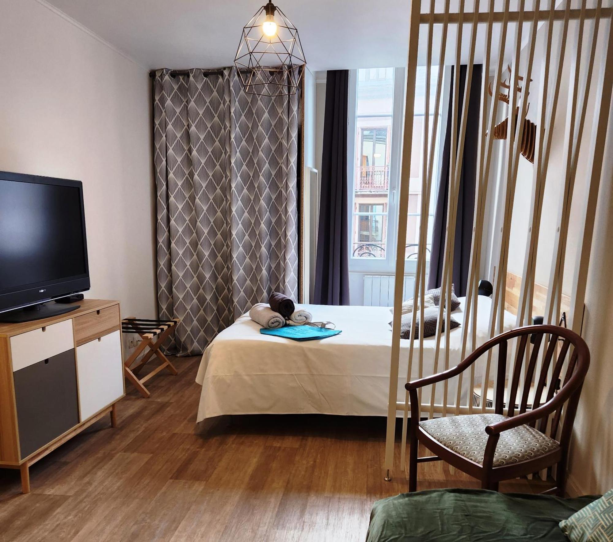 Epicurieux Hyper Centre Ville, Calme - Sejouraixlesbains *