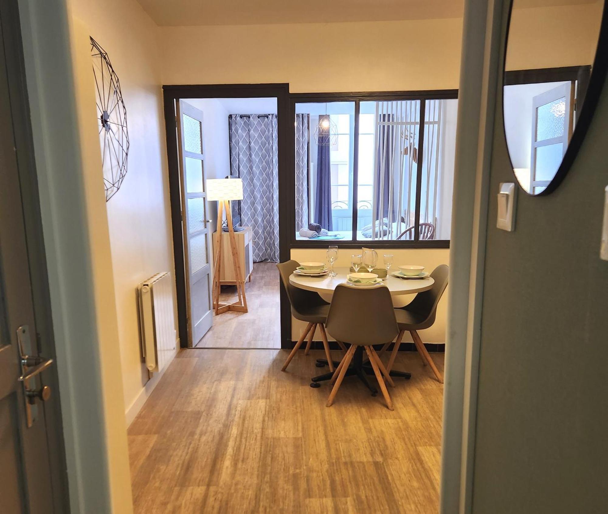 Epicurieux Hyper Centre Ville, Calme - Sejouraixlesbains