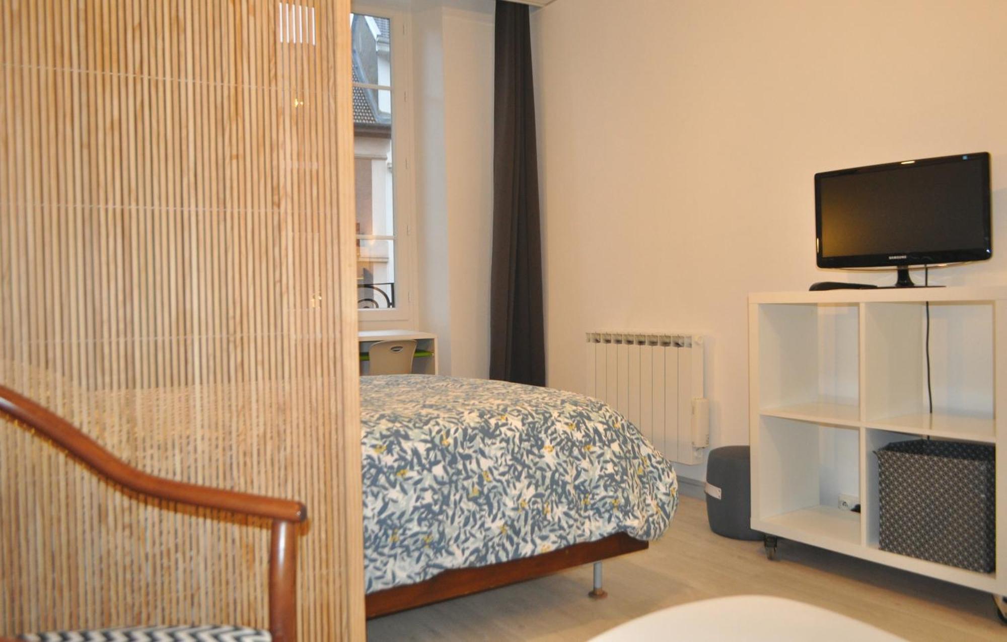 Epicurieux Hyper Centre Ville, Calme - Sejouraixlesbains Apartment *