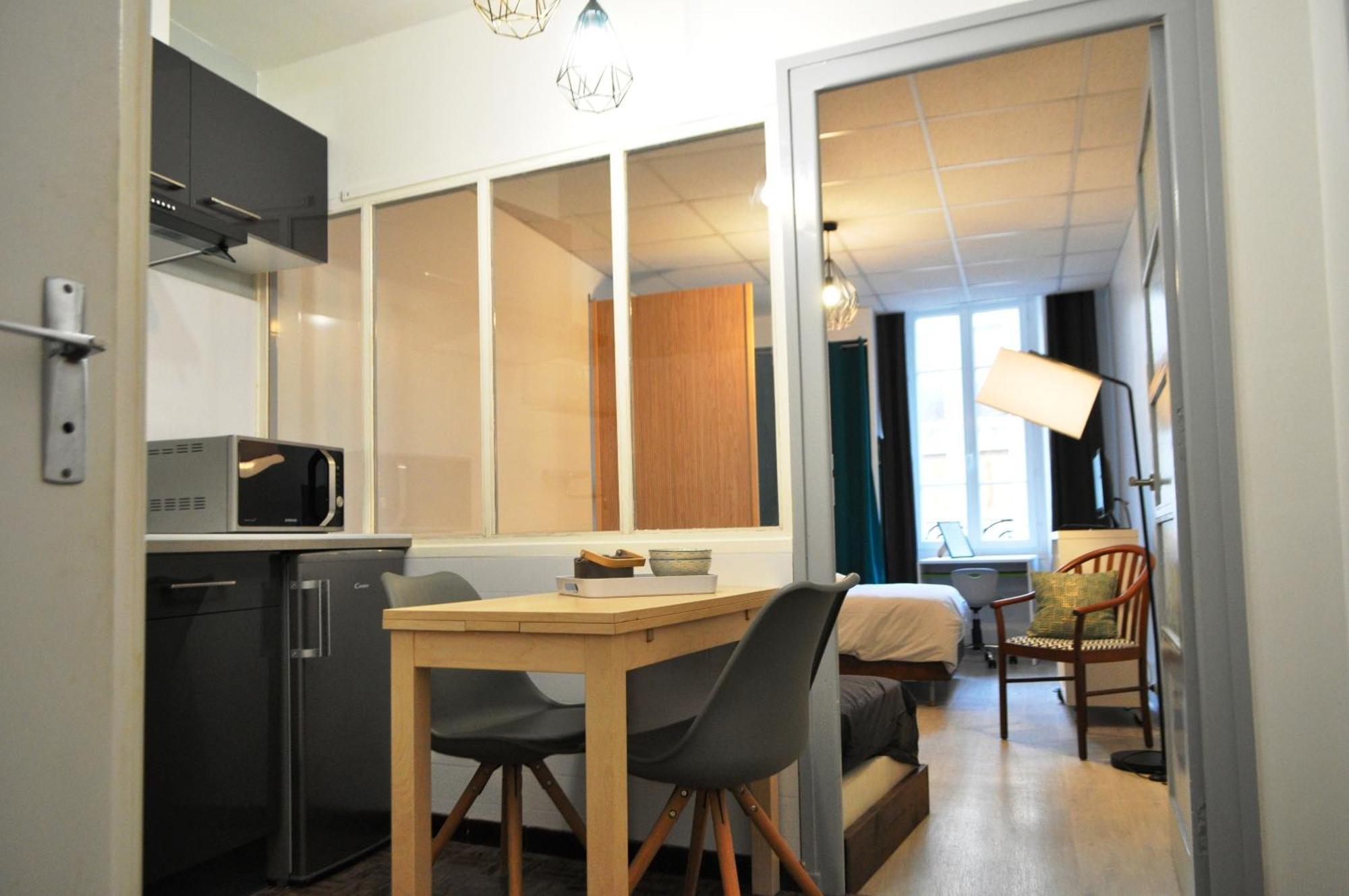 Apartment Epicurieux Hyper Centre Ville, Calme - Sejouraixlesbains *